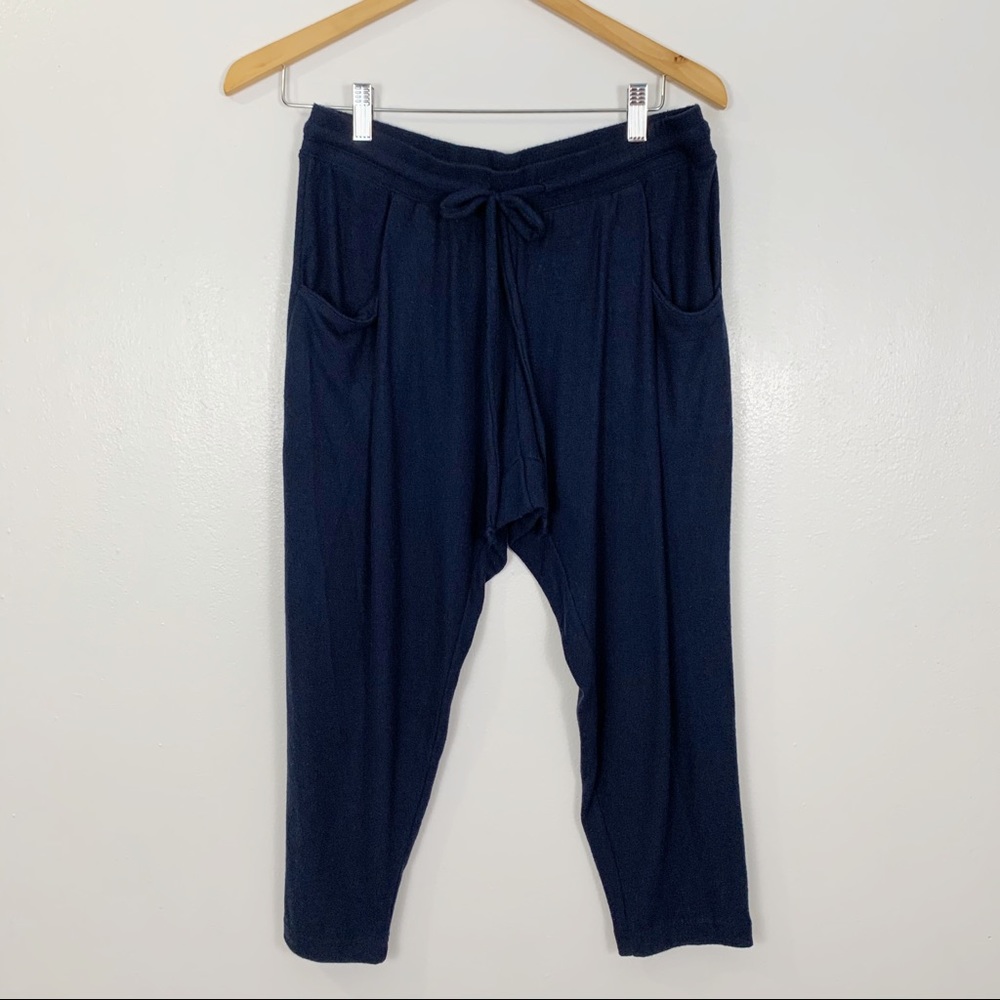 Michael Stars Madison Brush cropped joggers in dark blue size small